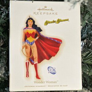 Hallmark Wonder Woman RARE Ornament